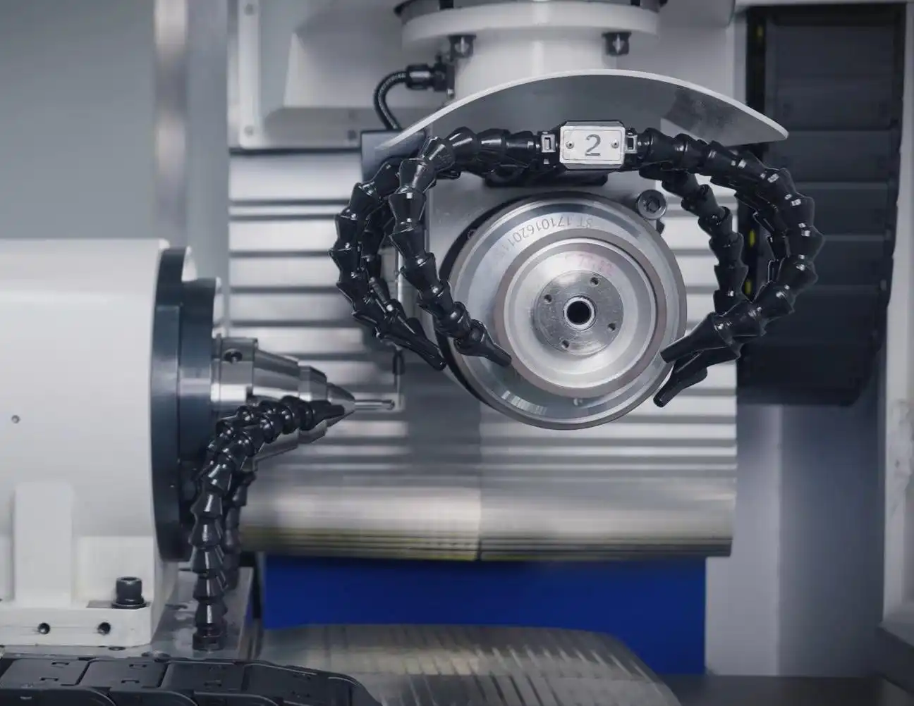 Digital Thread Manufacturing: From CAD Model to Finished Part Without Paper Drawings