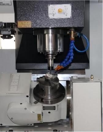 Custom Stainless Steel Bearing Seat: Corrosion-Resistant Machining for Middle East Desalination and Energy Projects